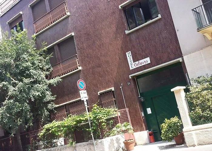 色彩旅舍 旅馆 *