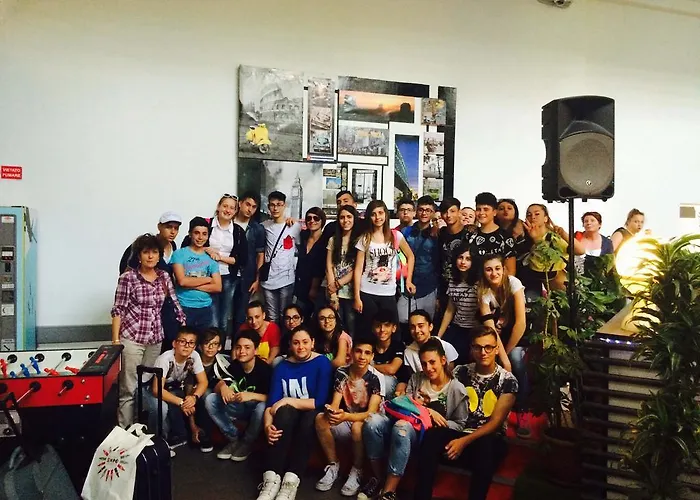 شباب كالارز بيت شباب *