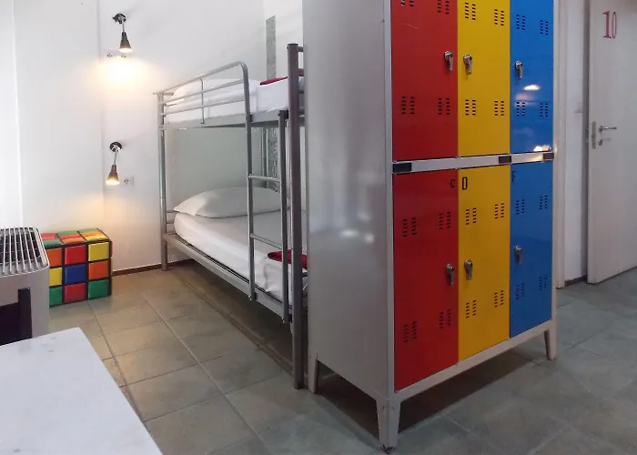 شباب كالارز