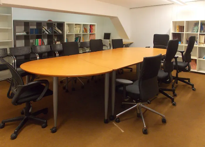 بيت شباب شباب كالارز