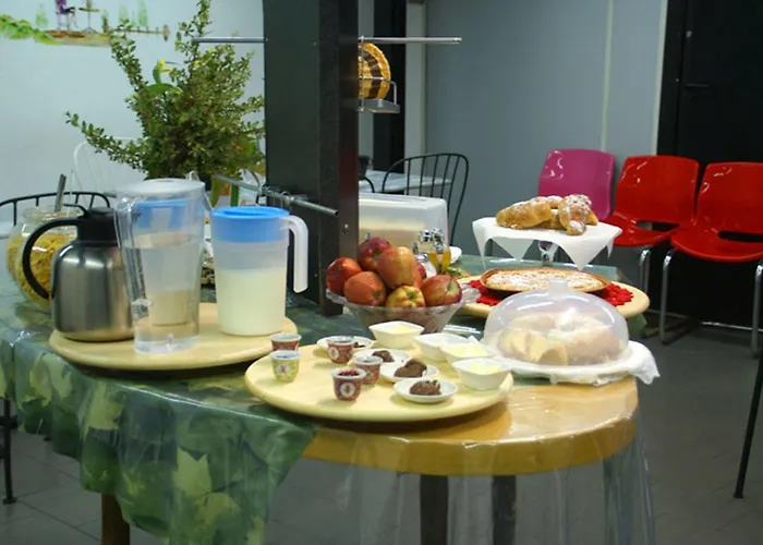 بيت شباب شباب كالارز ميلان