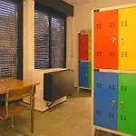 Hostel Colours *